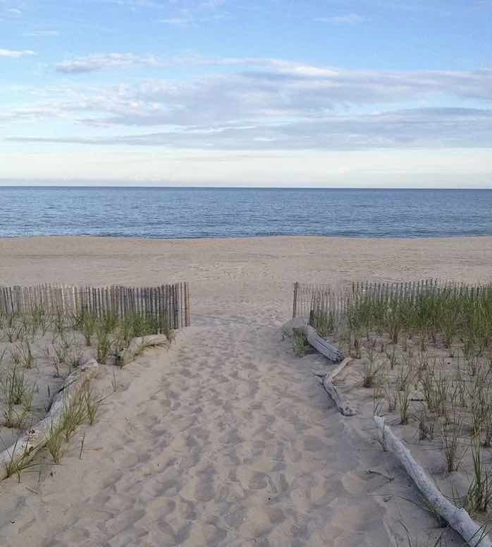 Coopers Beach (Southampton, New York)
