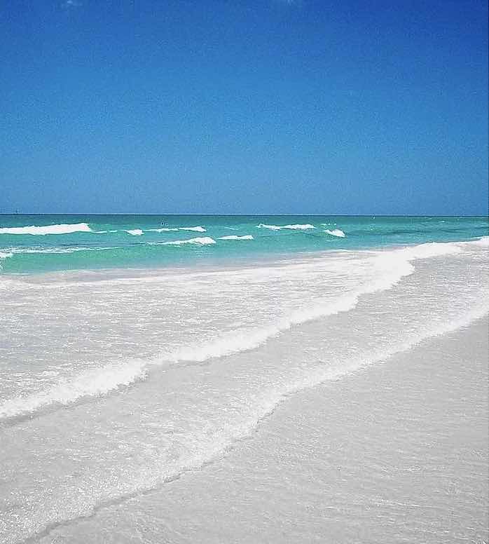 Siesta Beach (Sarasota, Florida)
